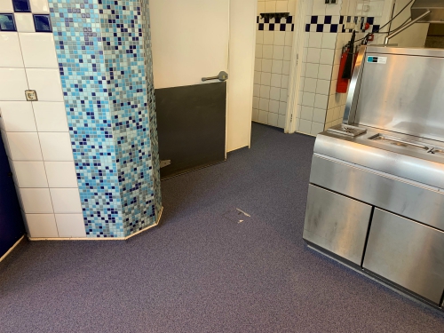 MMA-gietvloer chemisch en zwaar belastbaar