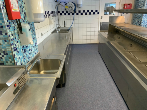 Simonis in Scheveningen vloer in één dag